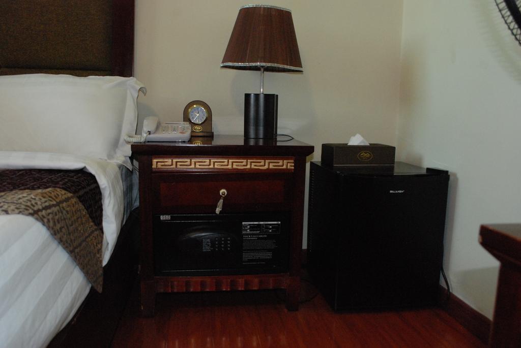 Addis Amba Hotel Bahir Dar Exterior photo