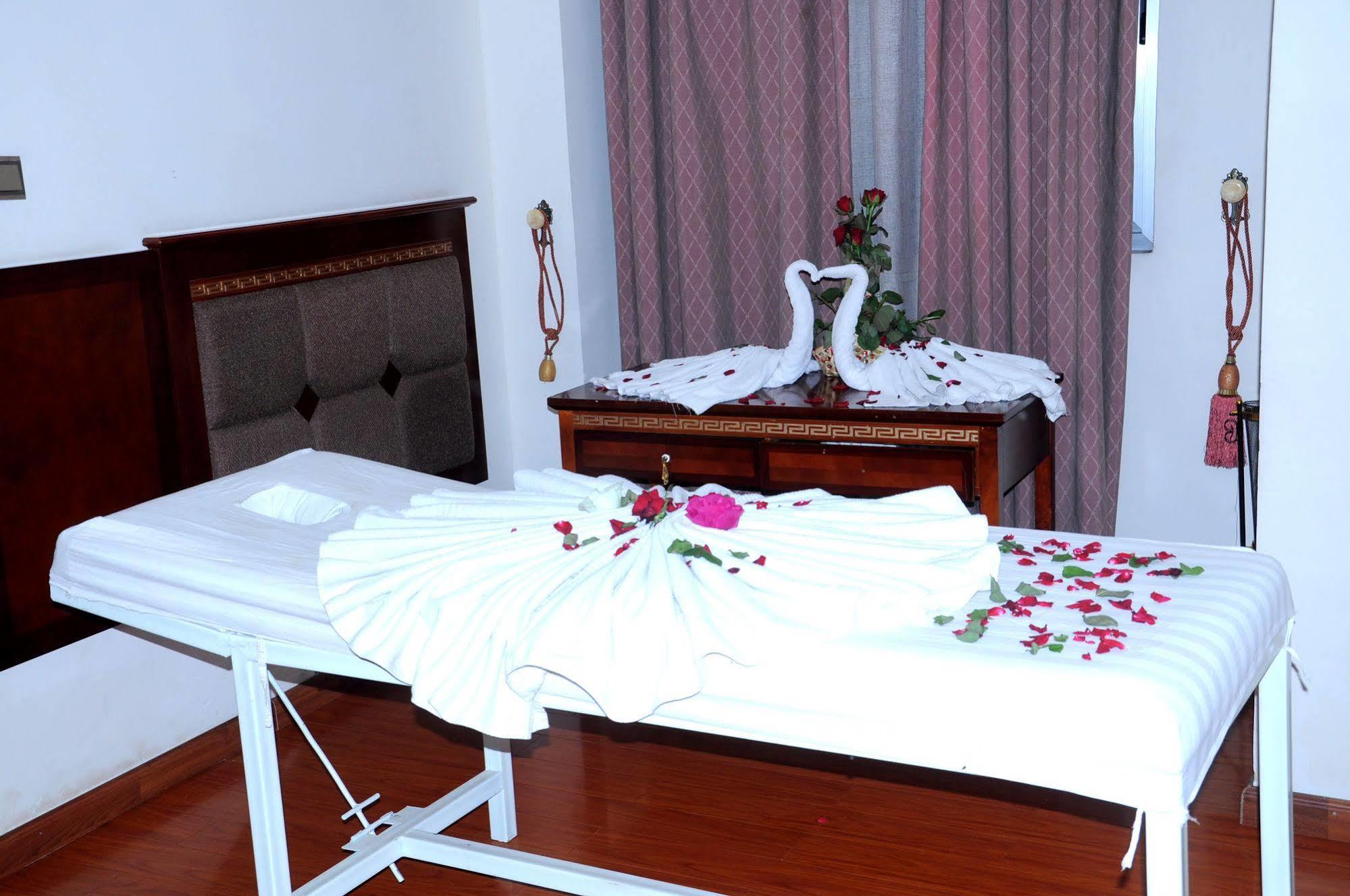 Addis Amba Hotel Bahir Dar Exterior photo